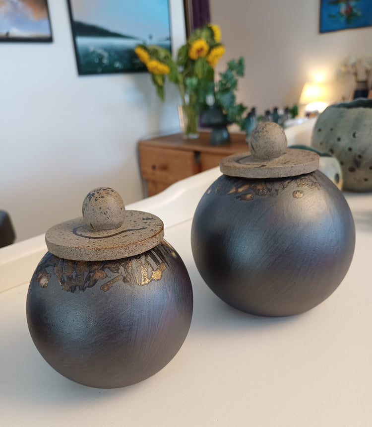 Kunsthåndværk & Billedkunst | Unikke Gaver & Dansk Design