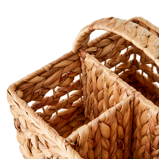 Elegant håndflettede firkantet serveringskurv med 3 rum.