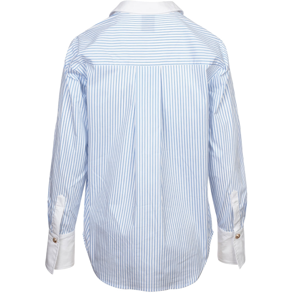 Klassisk skjorte med striber.