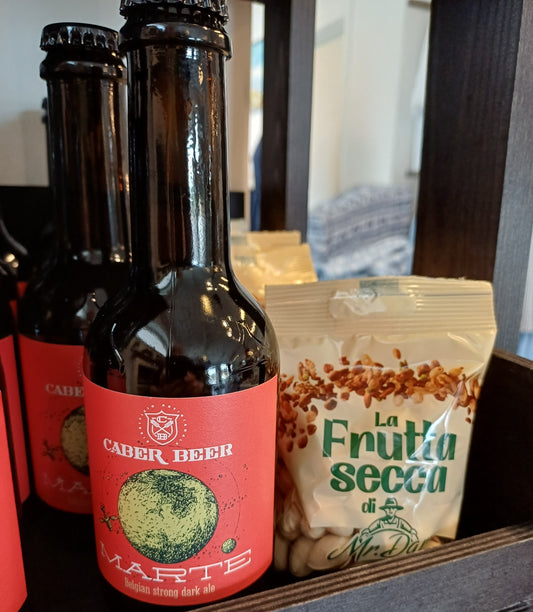 Saltet pistacienødder – sprød og smagfuld snack.