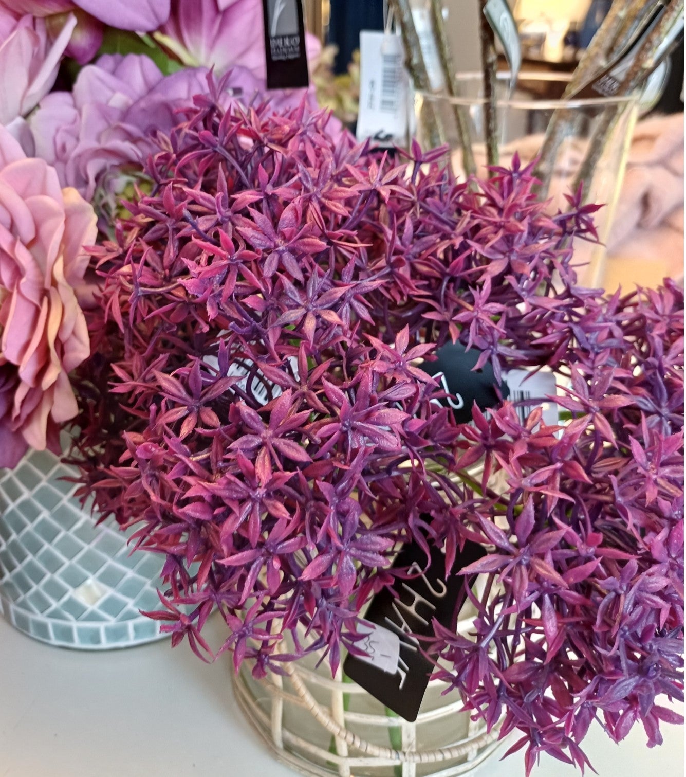 Kunstig lilla Allium – dekorativ blomst til indretning