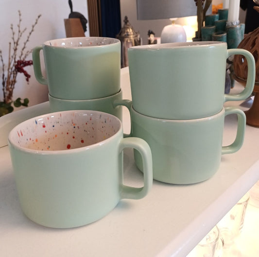 Breeze Party stentøjskrus – sart grøn keramik kop