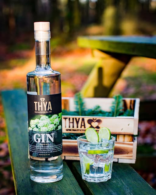 Lille THYA Gin London dry 20cl.