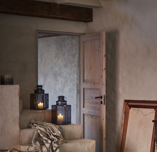 Stor orientalsk lanterne i jern.