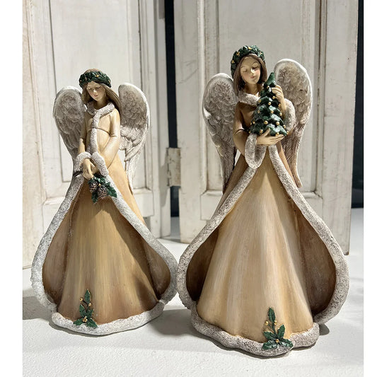 Vinter engel i frakke – smuk julepynt med krans