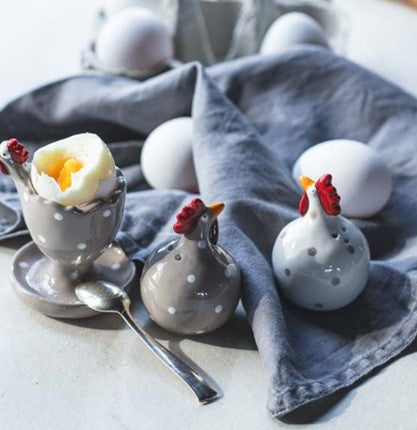 Høns salt og peber sæt i beige.