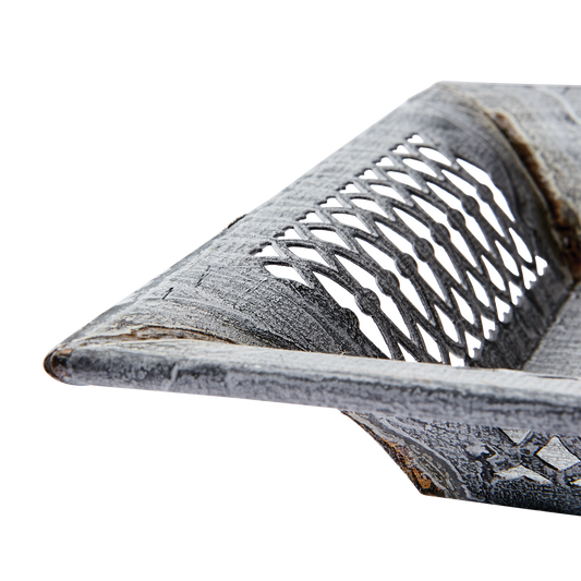 Flot enkel metal bakke med mønster.