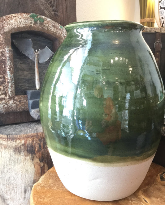 Stor stentøjsvase i mørkegrøn – Håndlavet af Lars Kähler