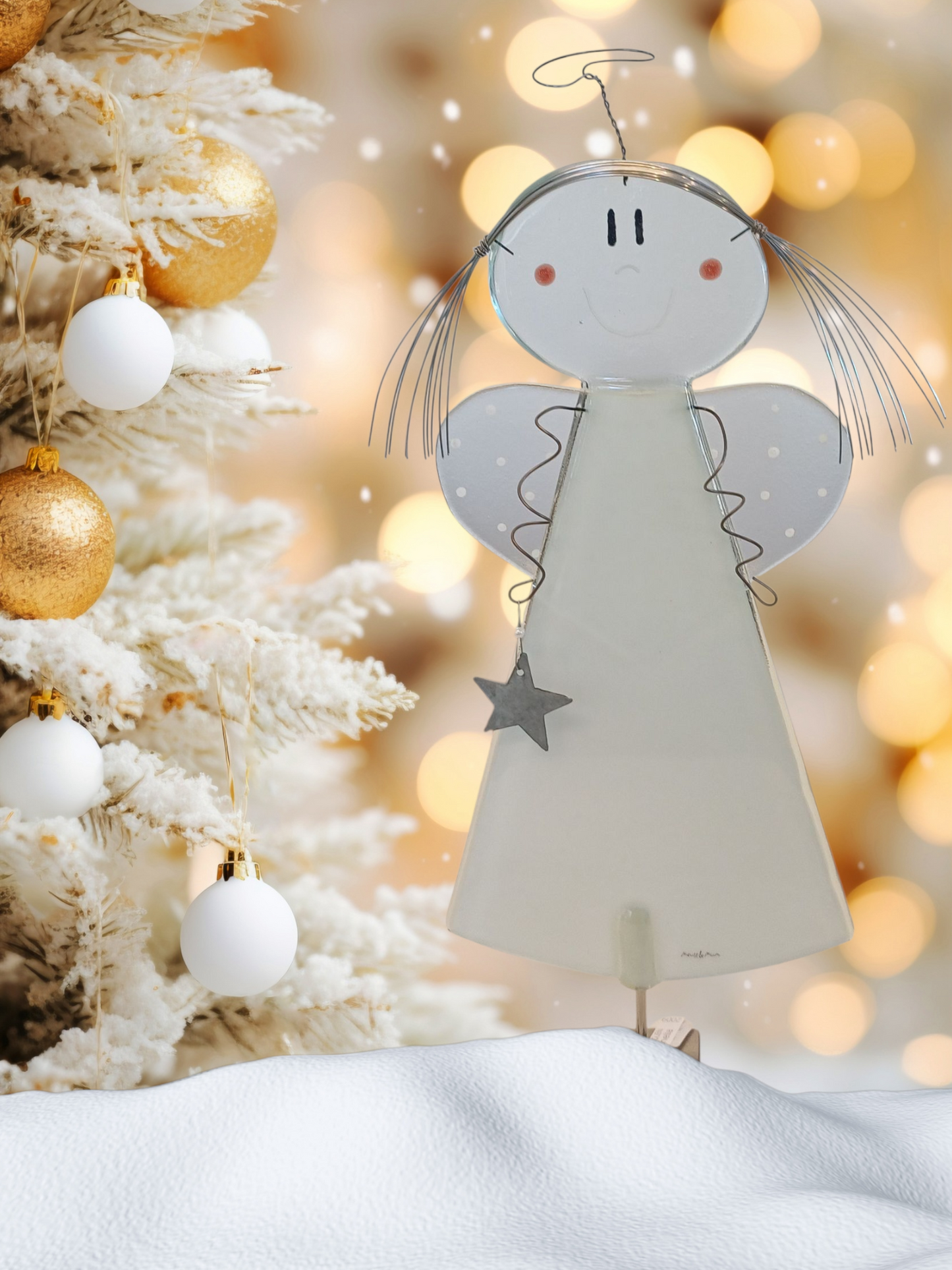 Stor glasengel Onella på fod – unik håndlavet figur