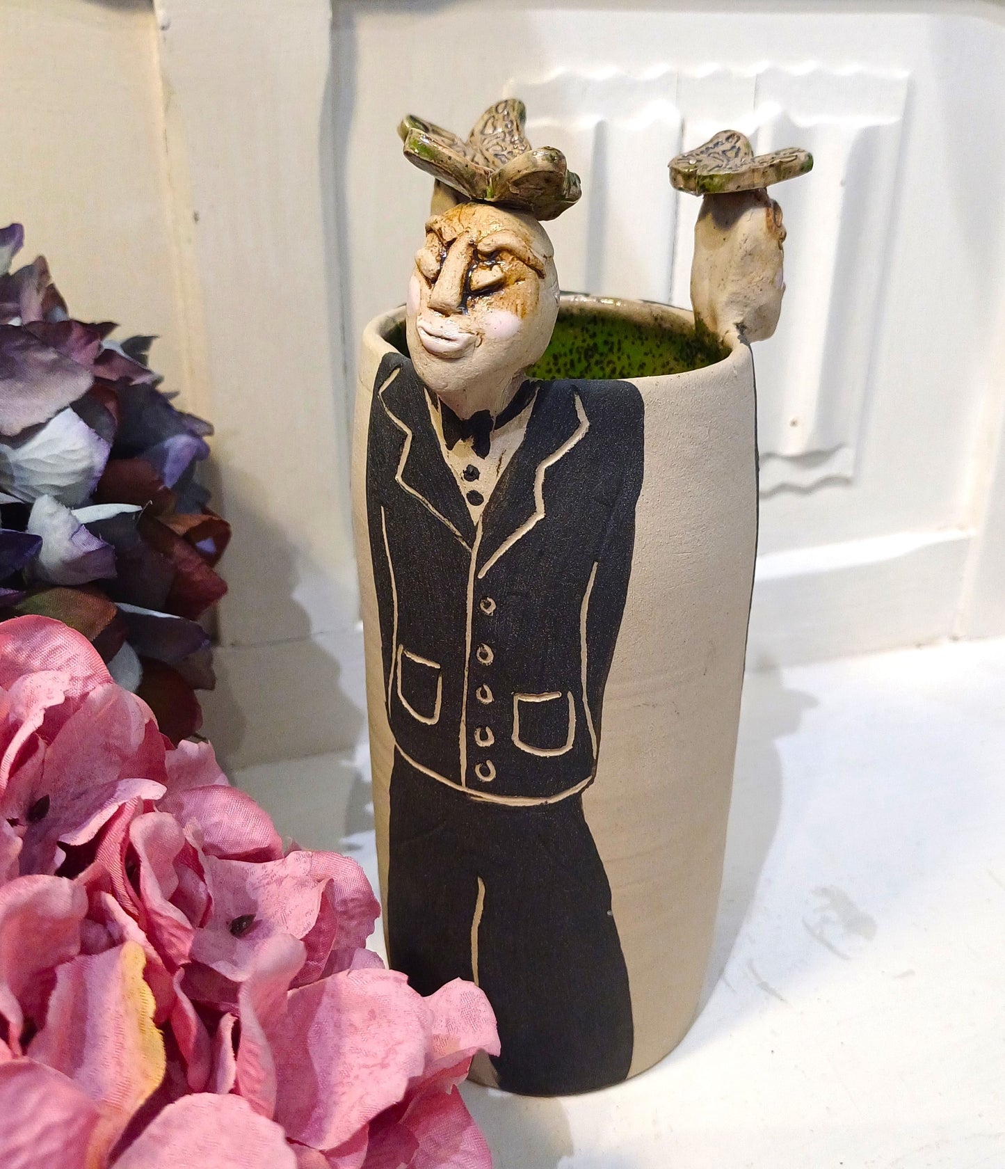 Rustik sommerfugl og smoking vase.