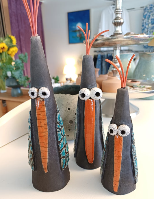 Kegle fugle i keramik.
