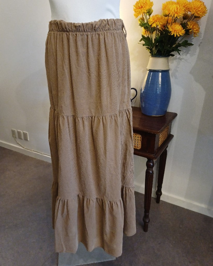 ASP Sia lang fløjl nederdel i camel – corduroy skirt