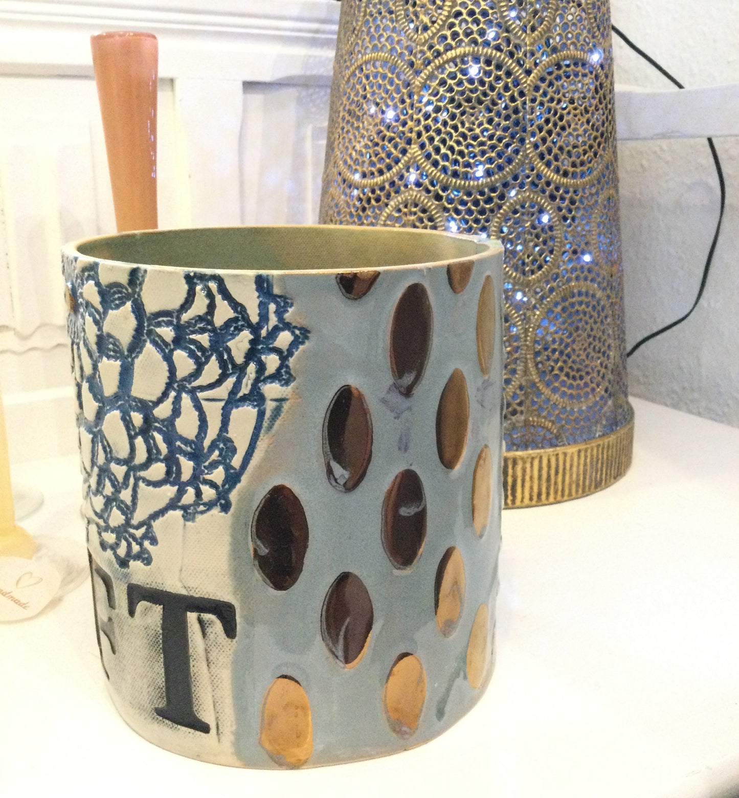 Stor keramik vase med mønster