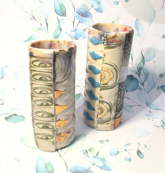 Mini vase cylinder med konfetti farver
