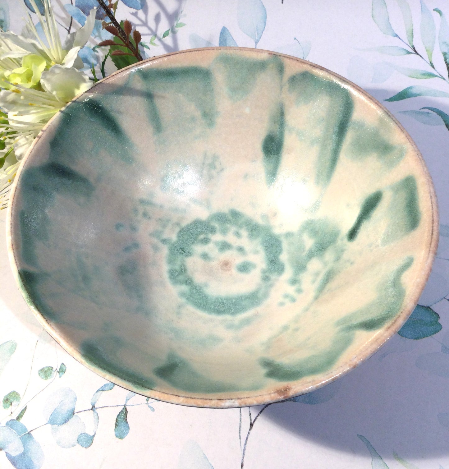 Unika grøn skål i keramik.