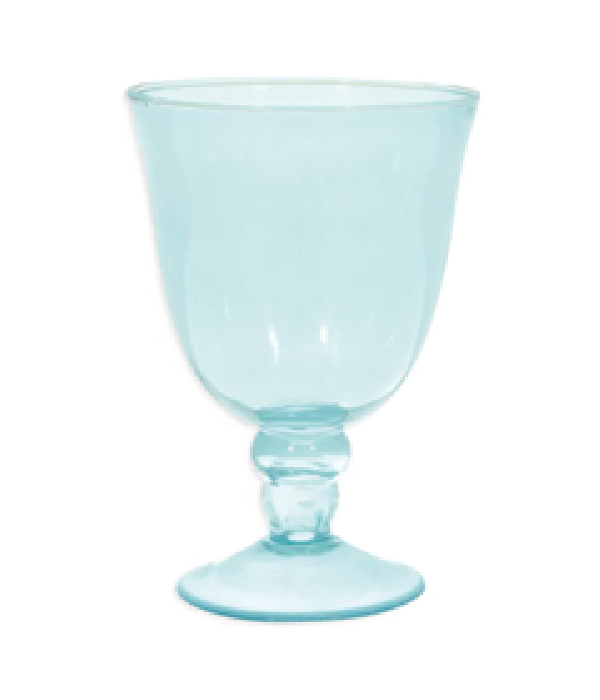 Hvidvin glas i blå.
