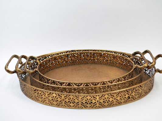 Oval antik guld farvet bakke