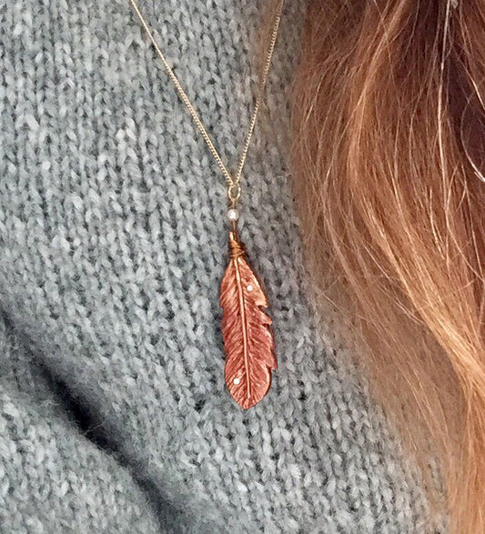 Fjerhalskæde rosa polyfjer