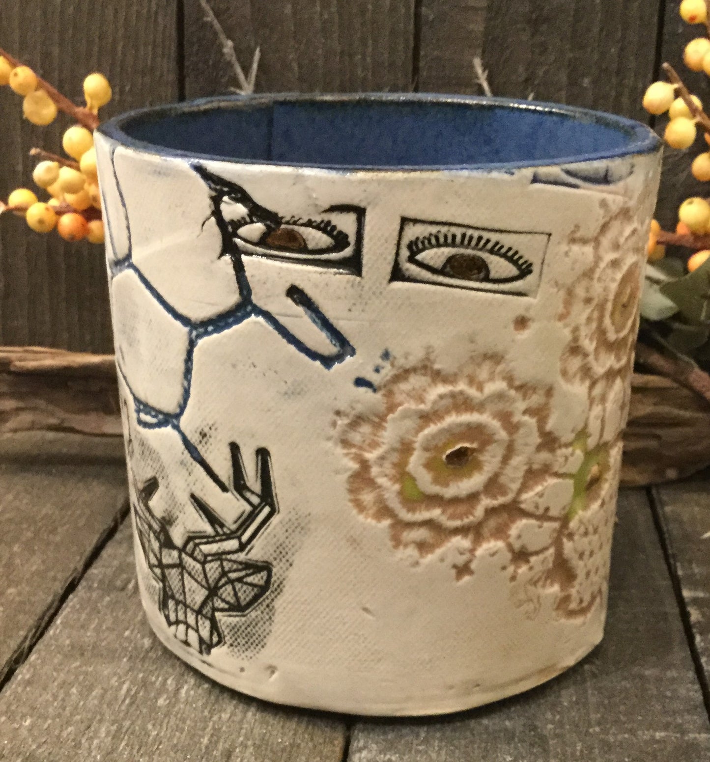 Blå og naturfarver keramik vase